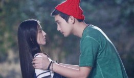 导演爆料张彬彬视频,张彬彬幕后花絮视频曝光，精彩瞬间引热议